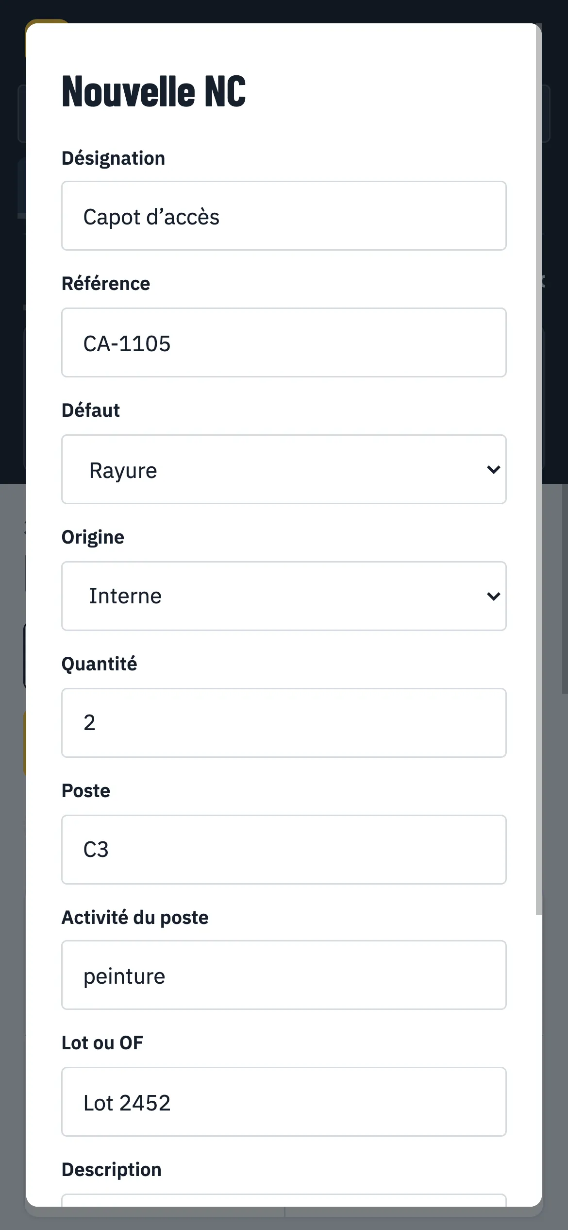 Déclaration d’une NC sur téléphone : désignation Capot d’accès, référence CA-1105, défaut Rayure, quantité 2, poste C3, lot 2452